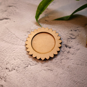 Tiny Flower T Light Holder